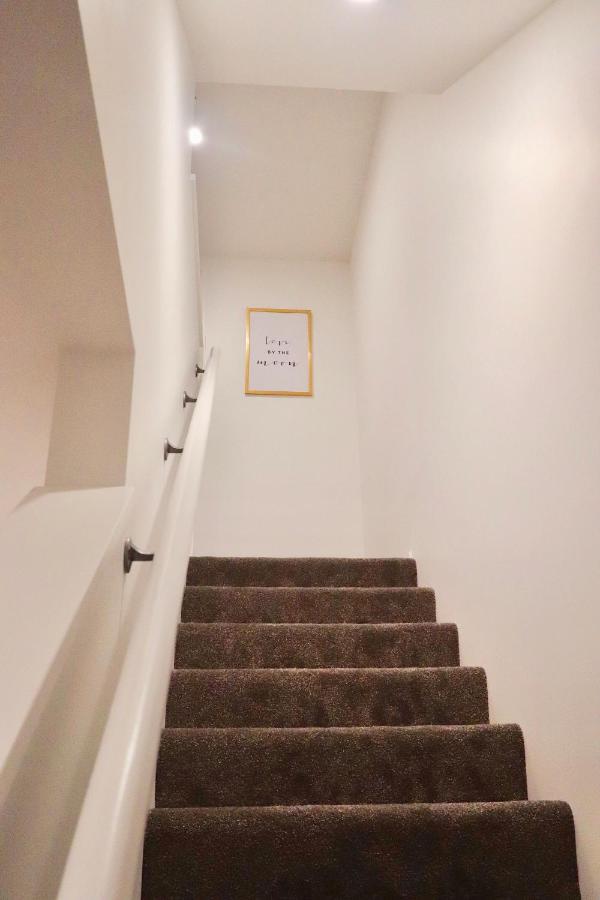 Perfect Modern Townhouse Cbd 基督城 外观 照片
